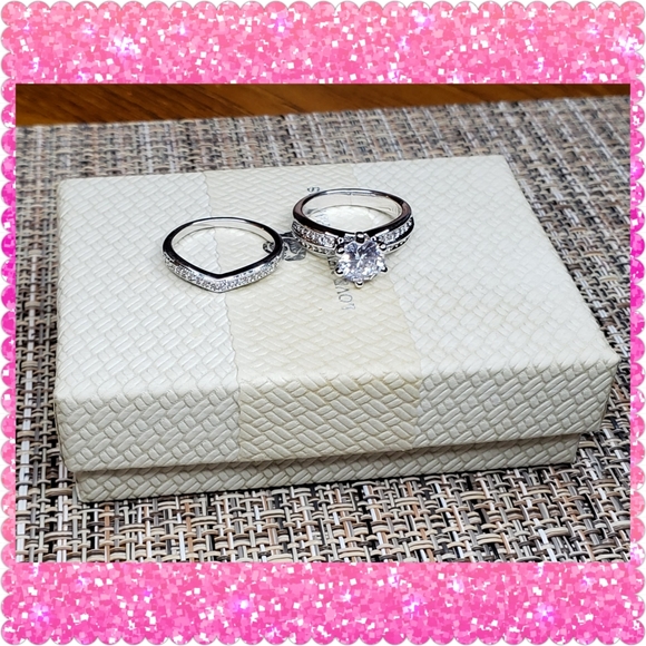 LILY'S Gems Jewelry - 💕JUST IN💕14K White Gold Sapphire 2Pc